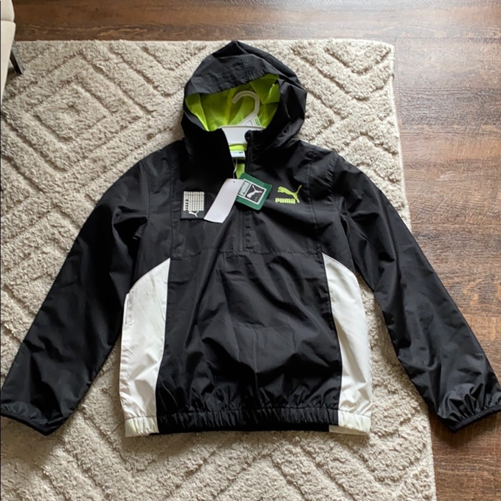 BOYS * PUMA * NEW Black ,white ,lime  jacket